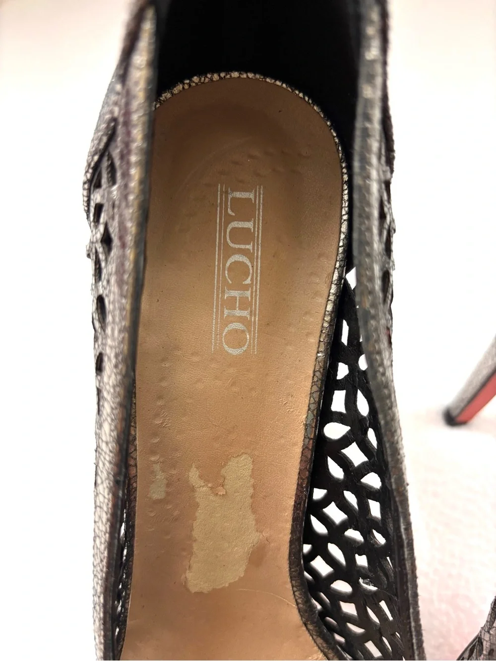 LUCHO Metallic Pewter Laser Cut Peep Toe w/Bow Red Bottom Platform Pumps (9)